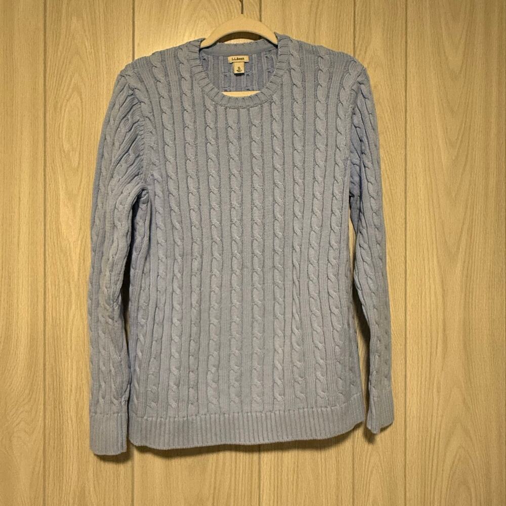Women’s L.L. Bean 100% cotton light blue cable knit sweater. Sz XL Preowned